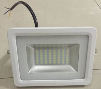 PROFESSIONAL LED SPOTLIGHT 10W 1000LM 6400K IP65 230V AC